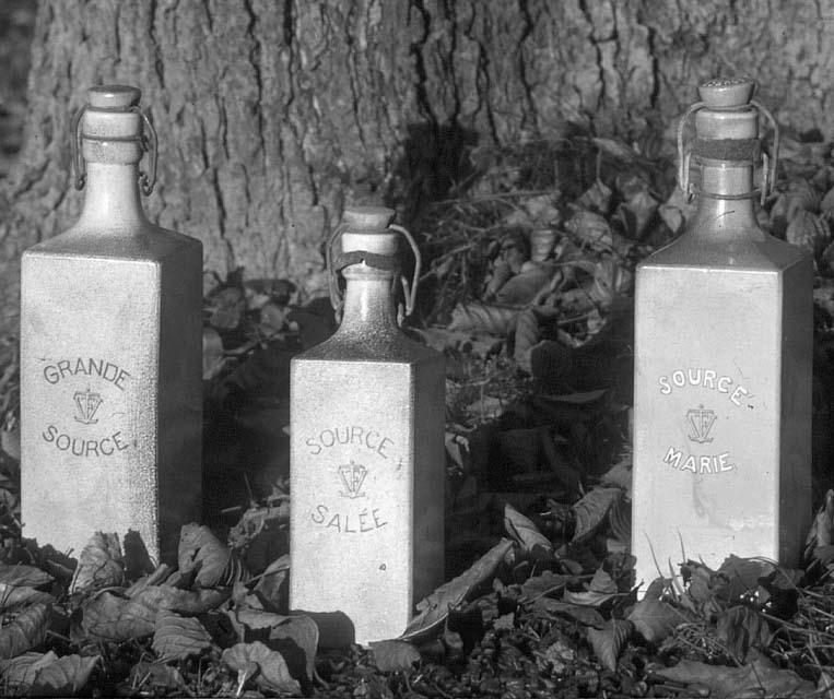 vittel-bouteille-gres